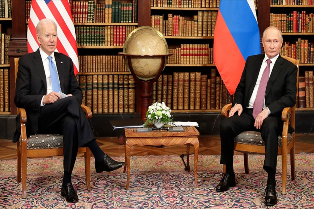 Co Bayden və Vladimir Putin