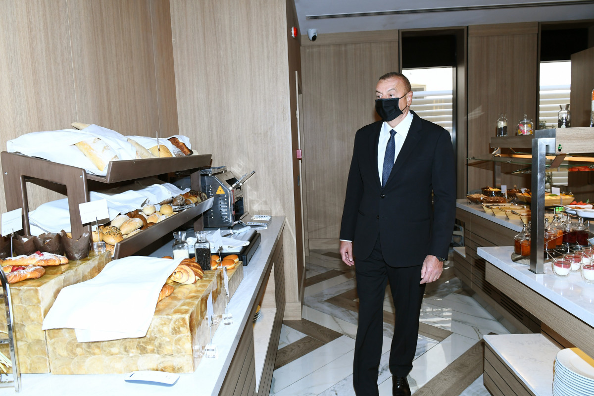 Президент Ильхам Алиев принял участие в церемонии открытия в Баку отеля Intercontinental-ОБНОВЛЕНО -ВИДЕО 