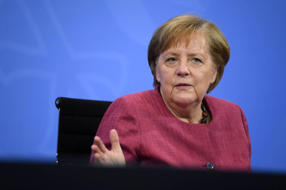 Merkel, Macron reportedly want to invite Putin to Summit of European leaders