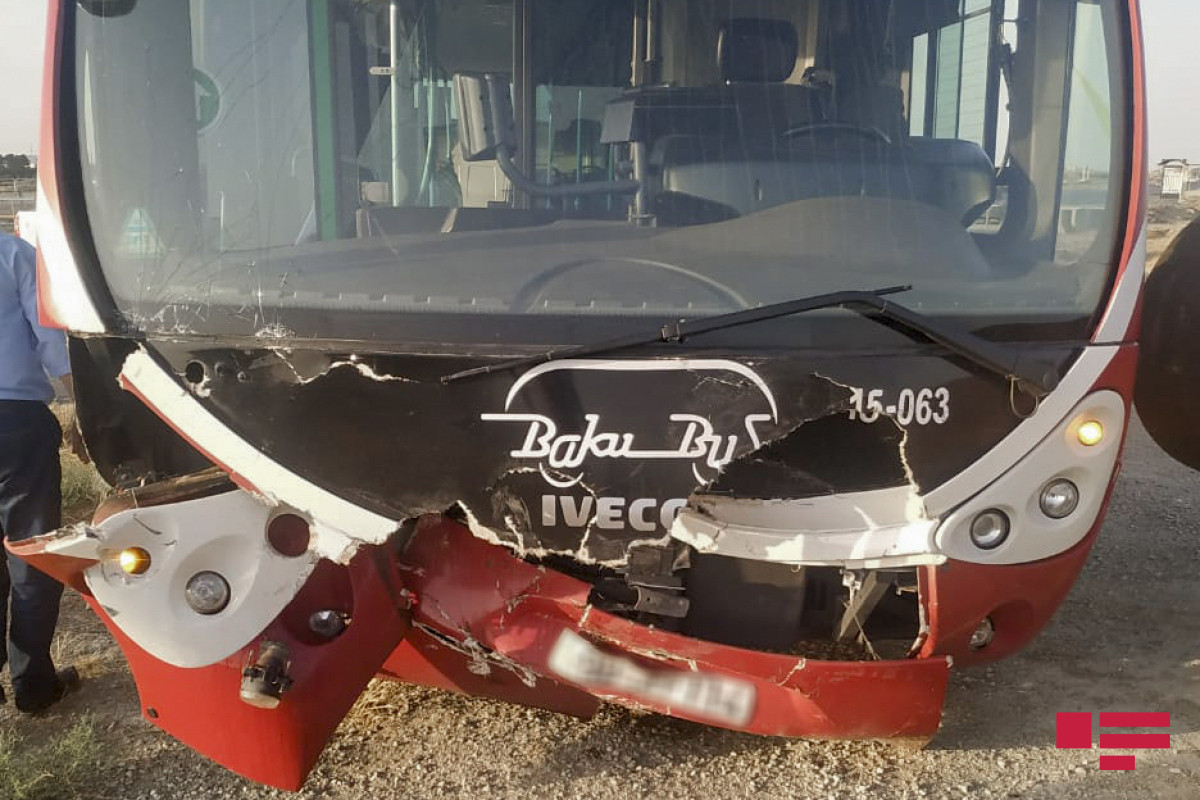 7 injured as two passenger buses collided in Baku