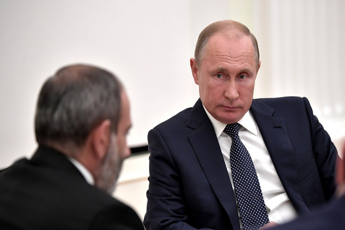 Putin Paşinyanı seçkilərdə qələbə münasibətilə təbrik edib