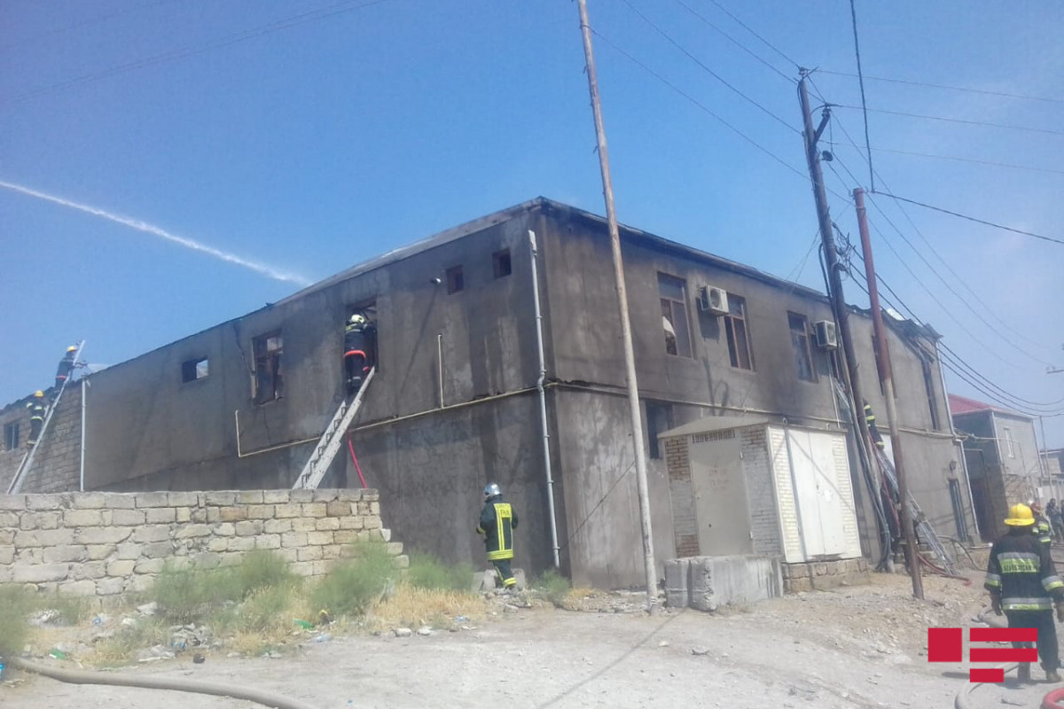 Пожар в цехе в поселке Бина потушен-ФОТО -ОБНОВЛЕНО -ВИДЕО 