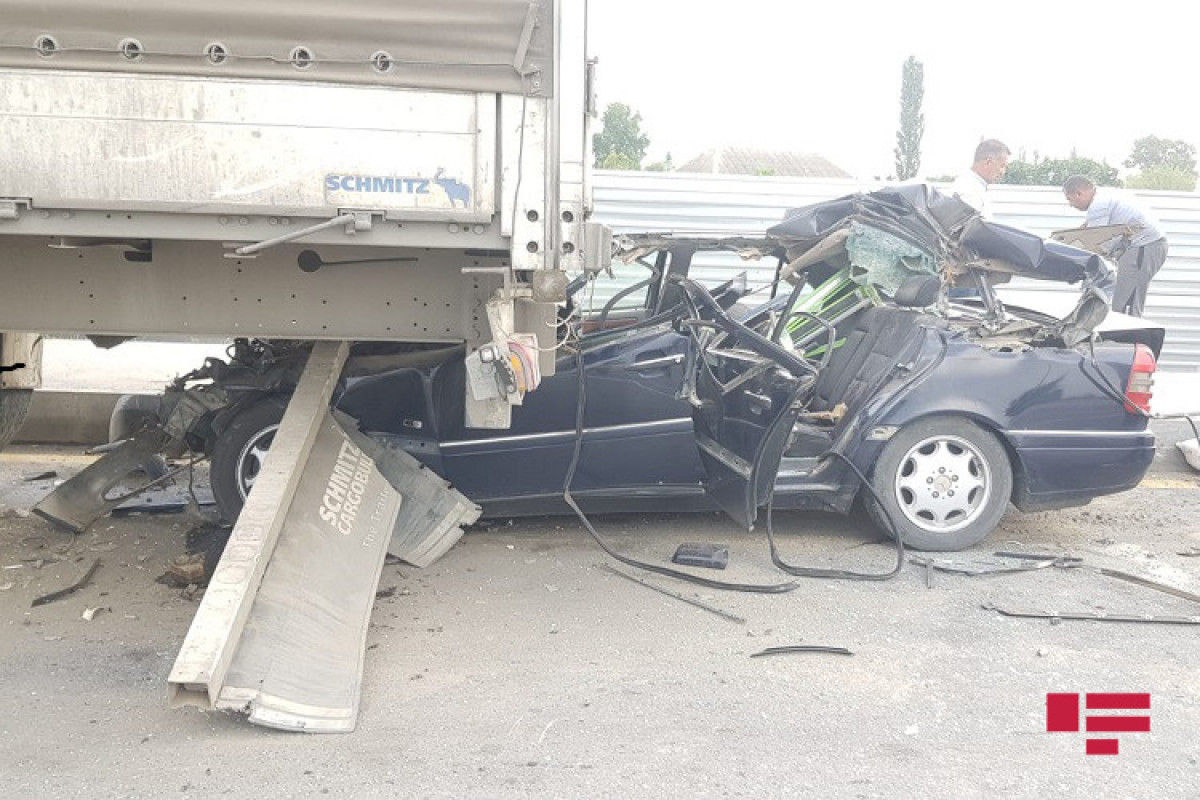 В Агдаше столкнулись грузовик и легковой автомобиль, 3 человека погибли, один человек пострадал – ФОТО -ОБНОВЛЕНО -ВИДЕО 