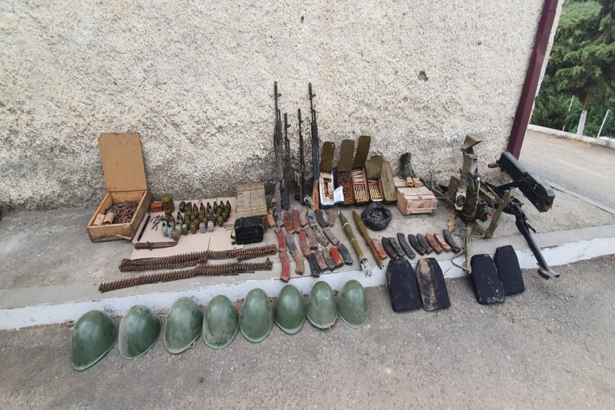 В Ходжавенде обнаружены оружие и боеприпасы