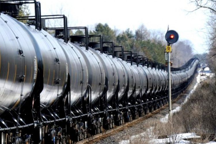 Пошлина на экспорт нефти из России выросла на 5,8 доллара