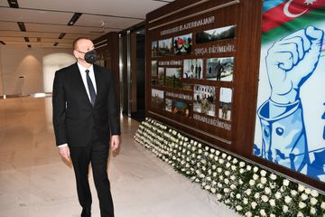 Prezident İlham Əliyev “Azərbaycan Xəzər Dəniz Gəmiçiliyi”nin yeni inzibati binasının açılışında iştirak edib  - YENİLƏNİB