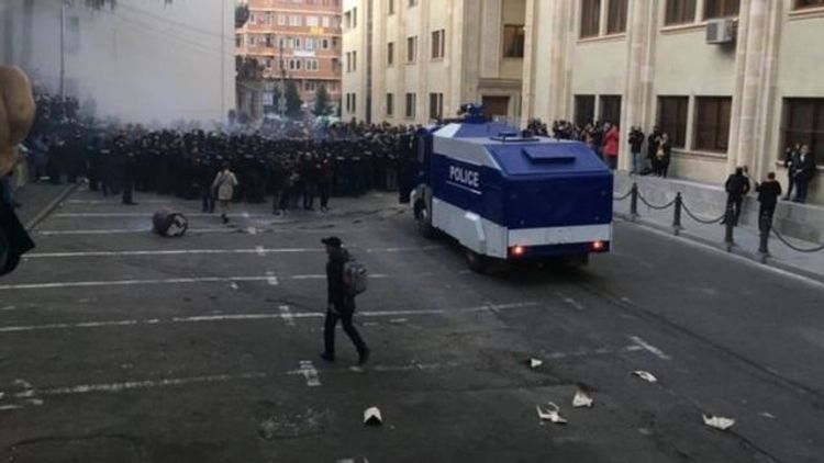  Protesters clash with police outside Tbilisi parliament