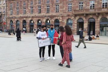 Strasburqun Kleber meydanında Xocalı soyqırımı ilə bağlı aksiya keçirilib