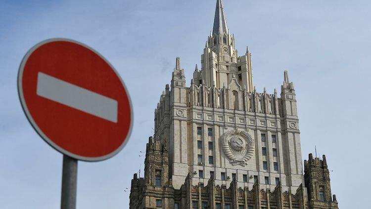 МИД РФ пригрозил асимметричным ответом на санкции США