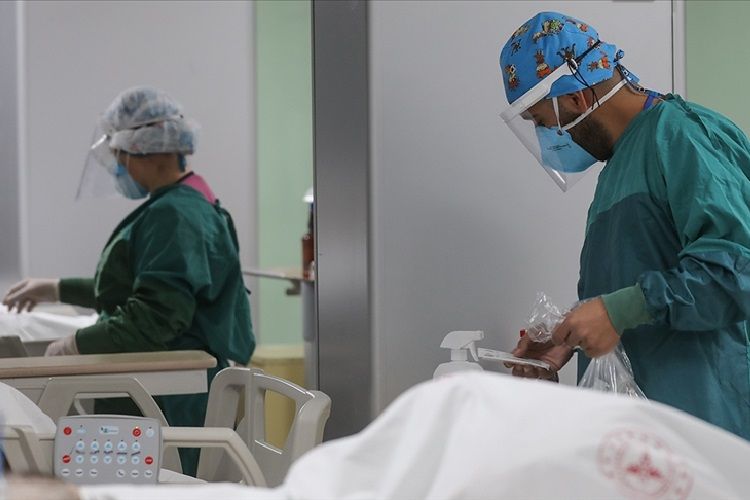 Türkiyədə bu gün koronavirusdan 68 nəfər vəfat edib