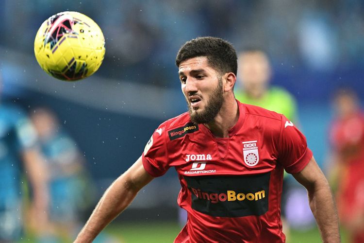 “Qarabağ” “Tambov”un yarımmüdafiəçisi ilə anlaşıb