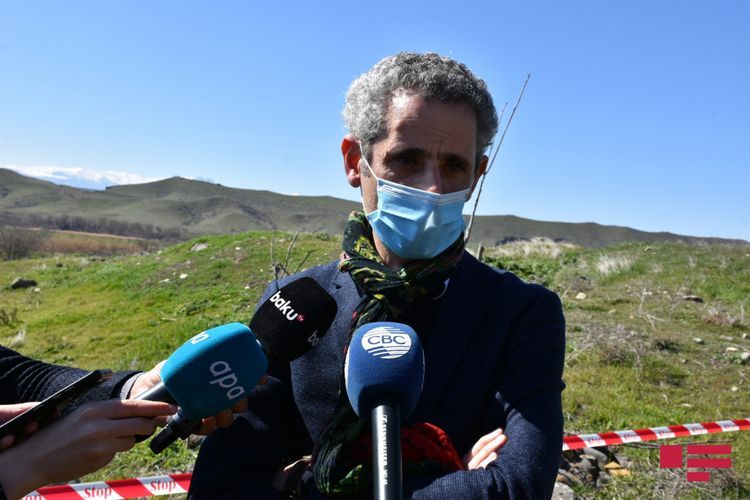 Посол: Служба здравоохранения Франции может внести свой вклад в лечение пострадавших от мин в Азербайджане