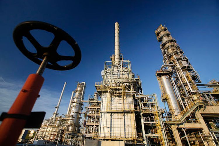 Industrial production decreased by 4 % in Azerbaijan