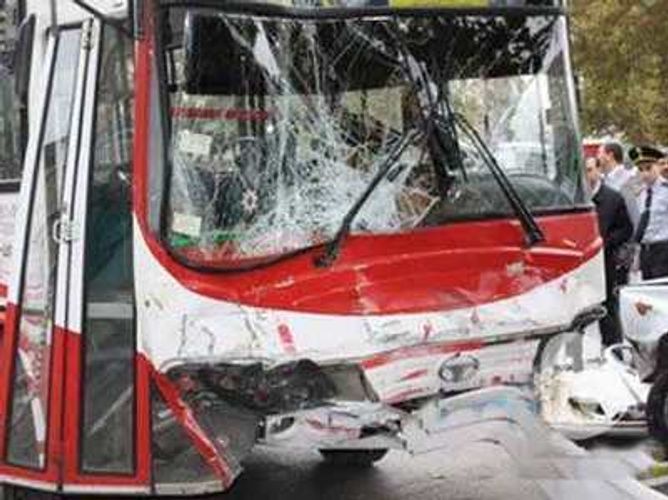Train-bus collision kills one in Azerbaijan