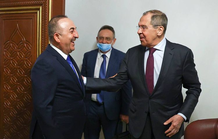Чавушоглу и Лавров обсудили ситуацию в Карабахе