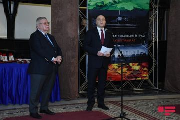 Milli Teatr Gününə həsr olunmuş tədbir keçirilib