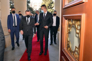Azərbaycan və Macarıstan XİN başçılarının görüşü keçirilib - YENİLƏNİB
