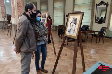Tbilisidə Mirzə Fətəli Axundovun anım günü münasibətilə sərgi keçirilib - FOTO