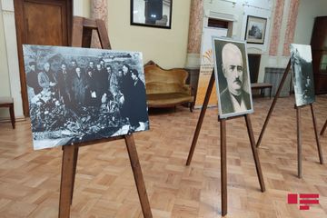 Tbilisidə Mirzə Fətəli Axundovun anım günü münasibətilə sərgi keçirilib - FOTO