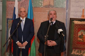 Moskvada Nizaminin 880 illik yubileyinə həsr olunmuş sərgi açılıb - FOTO