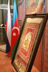 Moskvada Nizaminin 880 illik yubileyinə həsr olunmuş sərgi açılıb - FOTO