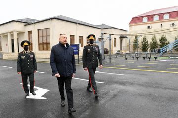 Prezident İlham Əliyev Daxili Qoşunların hərbi hissəsinin açılışında iştirak edib  - YENİLƏNİB