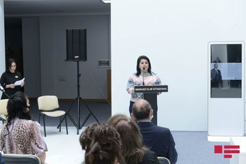 "İfaçılıq sənətində Azərbaycan dilinin düzgün tətbiqi" mövzusunda tədbir keçirilib - FOTO