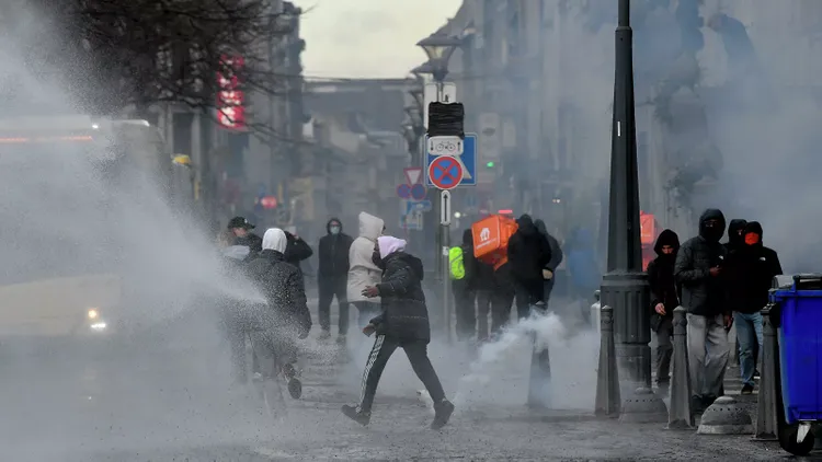 Belçikada iğtişaşlarla əlaqədar 10 nəfər saxlanılıb