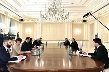 Prezident İlham Əliyev ATƏT-in fəaliyyətdə olan sədrinin başçılıq etdiyi nümayəndə heyətini qəbul edib - YENİLƏNİB