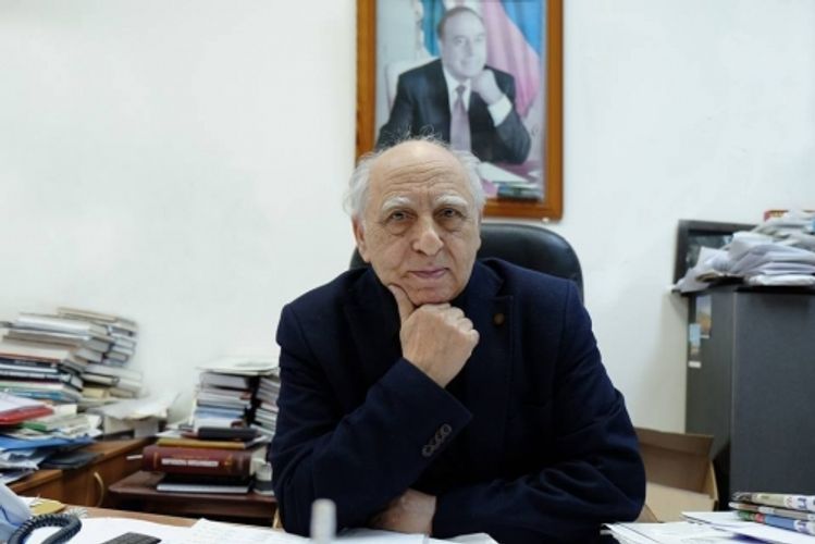Chief editor of "Respublika" newspaper Teymur Ahmadov passes away