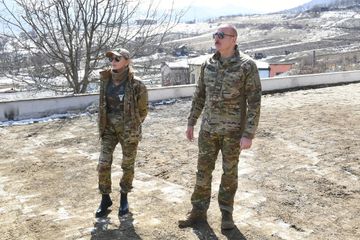 Prezident İlham Əliyev və birinci xanım Mehriban Əliyeva Şuşa şəhərində olublar - FOTO