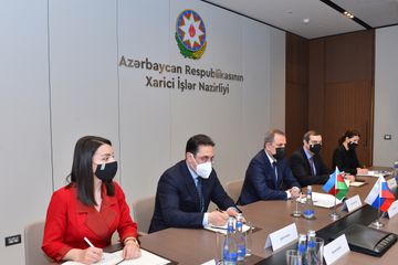 Ceyhun Bayramov slovakiyalı həmkarı ilə görüşüb