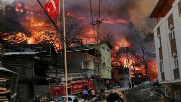 Türkiyədə bütöv bir kəndi əhatə edən yanğın söndürülüb - FOTO - VİDEO - YENİLƏNİB-1