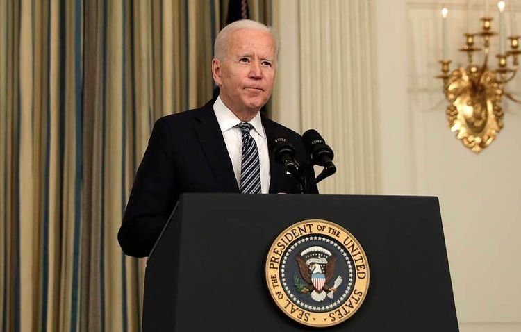 Biden vows to continue contacts with Putin