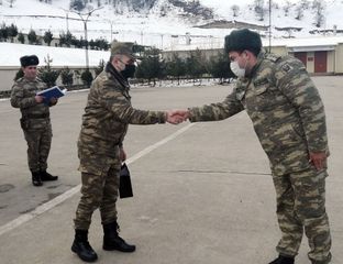 Müdafiə Nazirliyinin və Hərbi Prokurorluğun nümayəndələri hərbi hissələrdə olublar