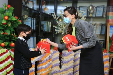 "McDonald’s Azerbaijan" Sumqayıtdakı internata 15 min manat ianə edib - FOTO