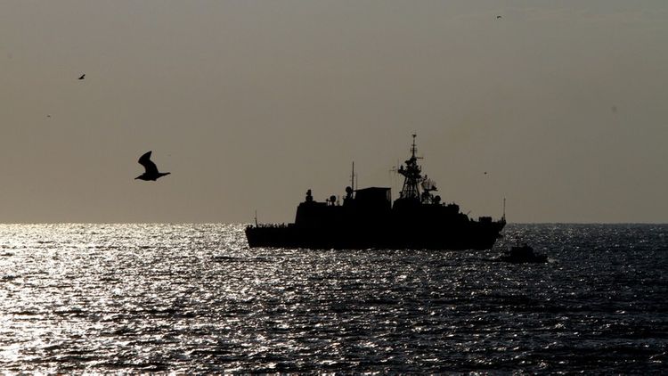Корабль НАТО вошел в Черное море 
