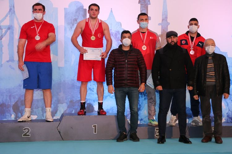 Azərbaycan boksçuları Boğaziçi turnirini 7 medalla bitiriblər