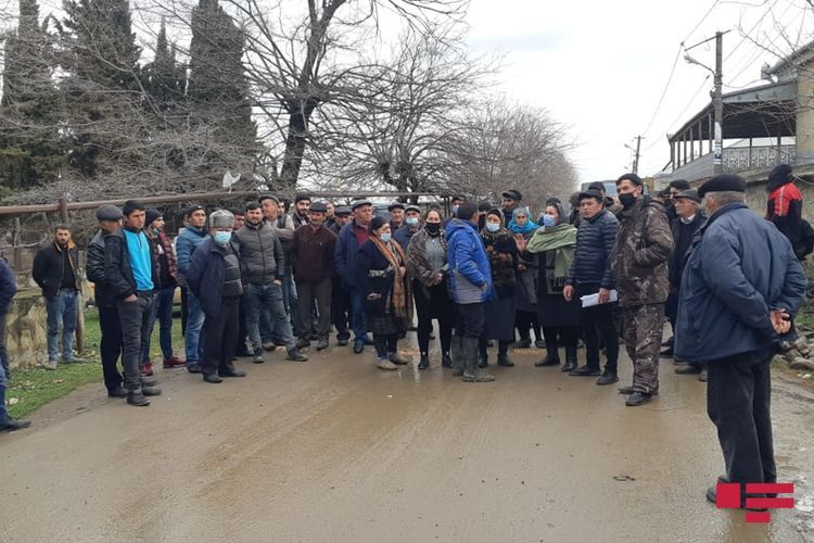 В грузинском селе, населенном азербайджанцами, проходит акция протеста - ФОТО