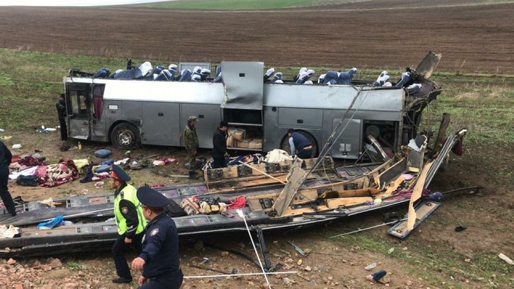 В ДТП с участием пассажирского автобуса в Китае погибли пять человек 