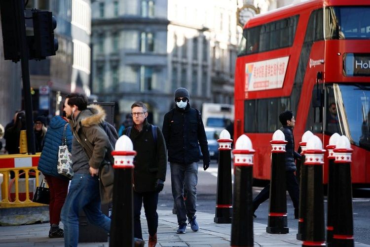 Britaniyada son sutkada 6187 nəfərdə koronavirus aşkar olunub