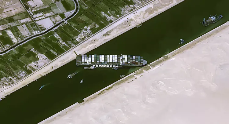 Cargo ship stranded in Suez canal may be re-floated today