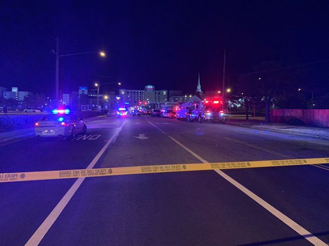 2 dead, at least 8 wounded in shootings at Virginia Beach oceanfront