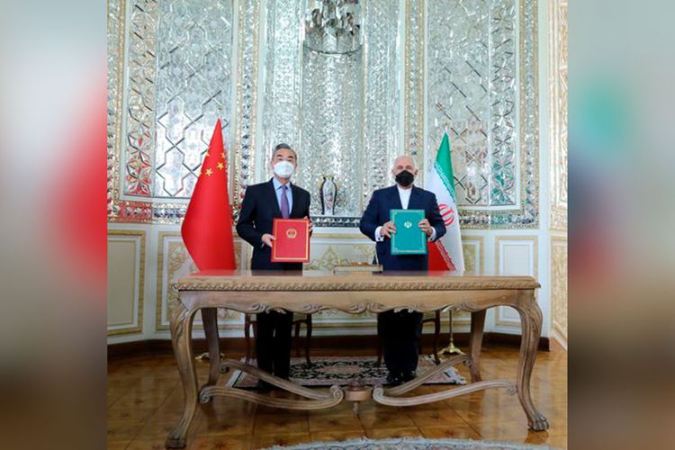 İran və Çinin XİN başçıları görüşüb