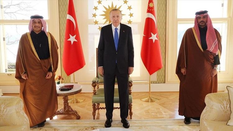 Turkish president meets Qatari foreign minister in Istanbul