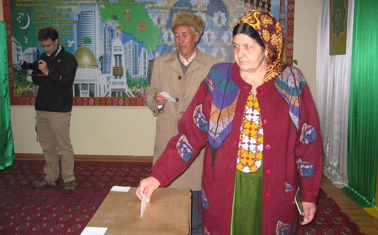 В Туркменистане пройдут первые выборы в верхнюю палату парламента