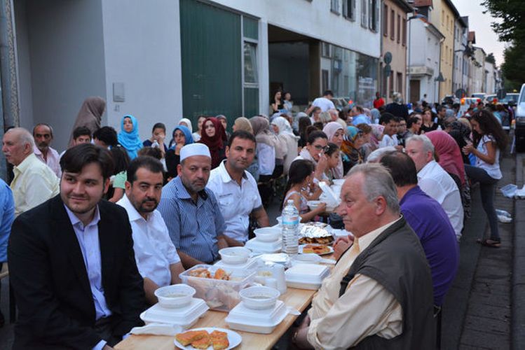 Türkiyədə kütləvi iftar süfrələri ilə bağlı məhdudiyyətlər tətbiq ediləcək