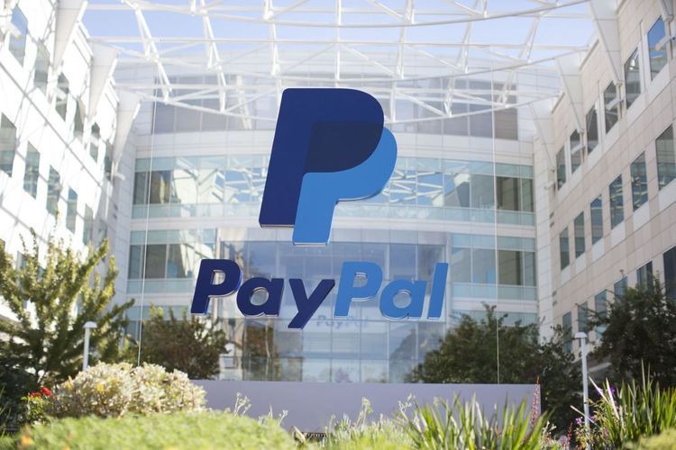 PayPal добавил опцию проведения платежных операций с криптовалютами