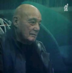 Gürcüstana doğum gününü keçirməyə gələn Vladimir Pozner etirazla qarşılanıb - FOTO