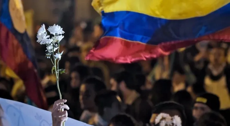 Colombian President brings troops to cities where protests continue
